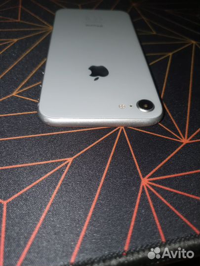 iPhone 8 64 gb