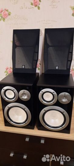 Акустические колонки Yamaha NS-6490