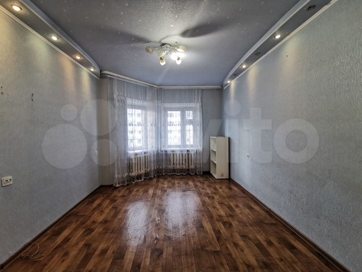 2-к. квартира, 53 м², 3/7 эт.