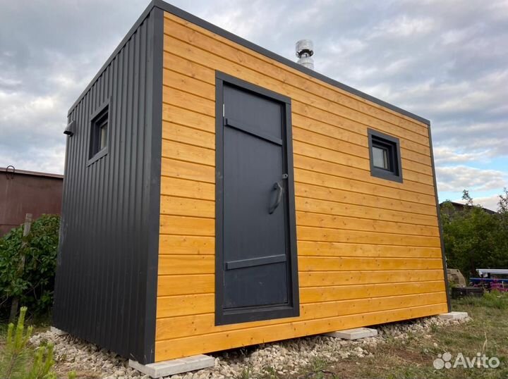 Модульная баня. Модульная баня. Мобильная баня из бруса. Баня модульная деревянная. Бытовка в современном стиле.