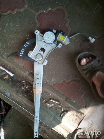 Стеклоподъемник Chevrolet Aveo T250