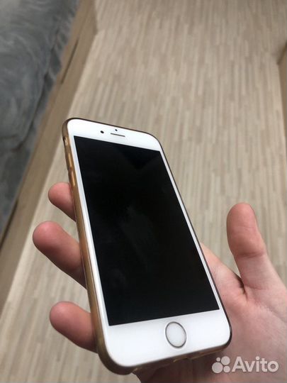 iPhone 6S, 32 ГБ