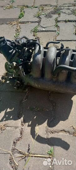 Впускной коллектор Mazda primacy