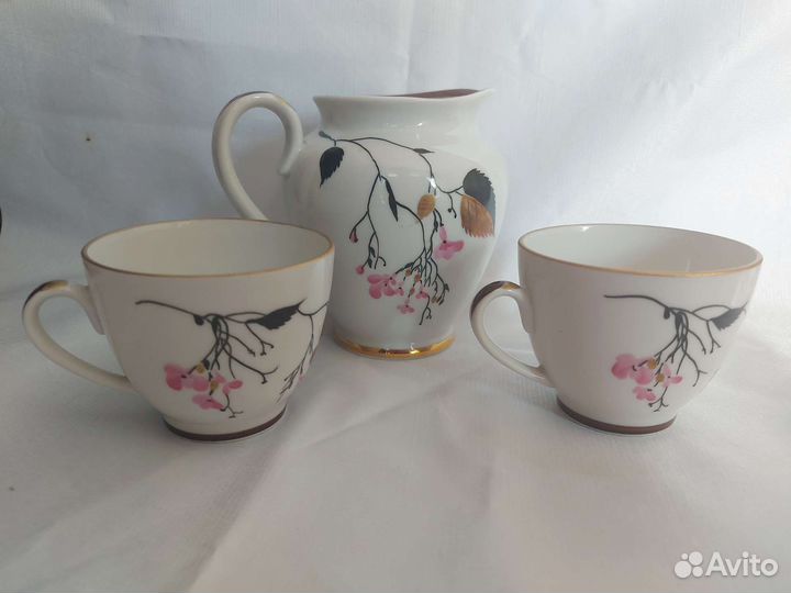 Кофейные чашки, сливочник- молочник лфз