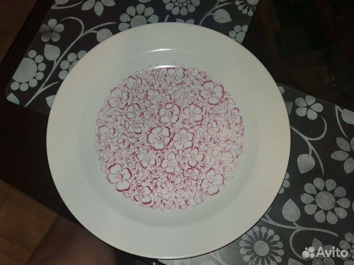 Блюдо фарфоровое СССР