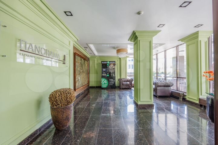 3-к. квартира, 90 м², 1/19 эт.