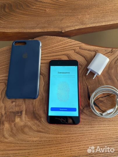 Apple iPhone 8 plus 64gb red