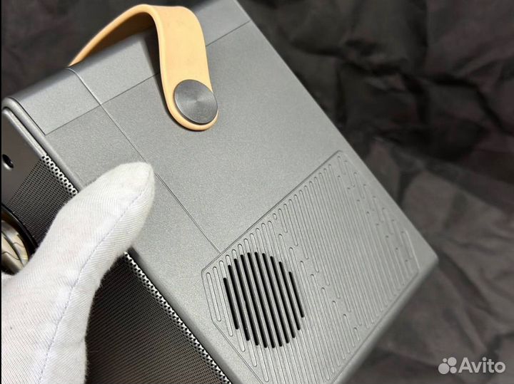 Проектор zyxt