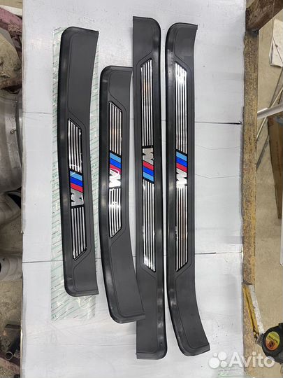 Накладки порожки М5 е39 bmw m