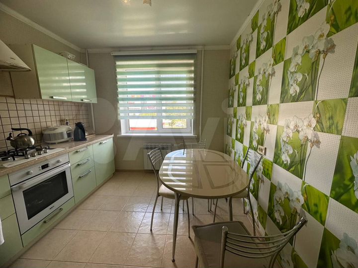 3-к. квартира, 67 м², 3/9 эт.