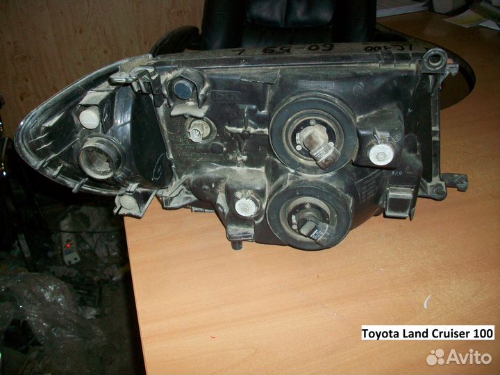 Фара Toyota Land Cruiser 100 (Тойота Ленд Крузер)