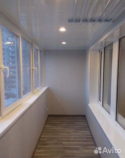 Отделка балконов и лоджий. Остекление балкона