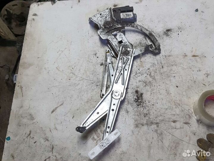 Стеклоподъемник передний правый opel meriva