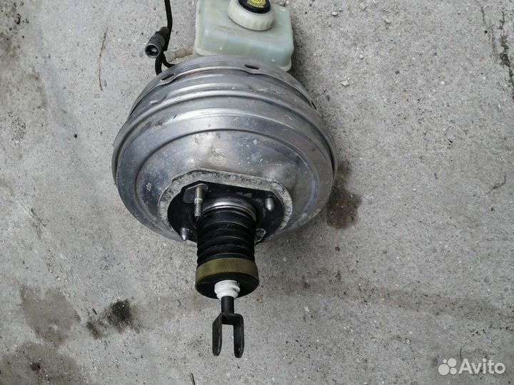 Вакуумный усилитель тормозов BMW E63 M5