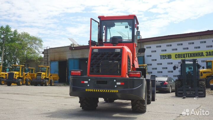 Фронтальный погрузчик Redstar 2400GTS, 2023