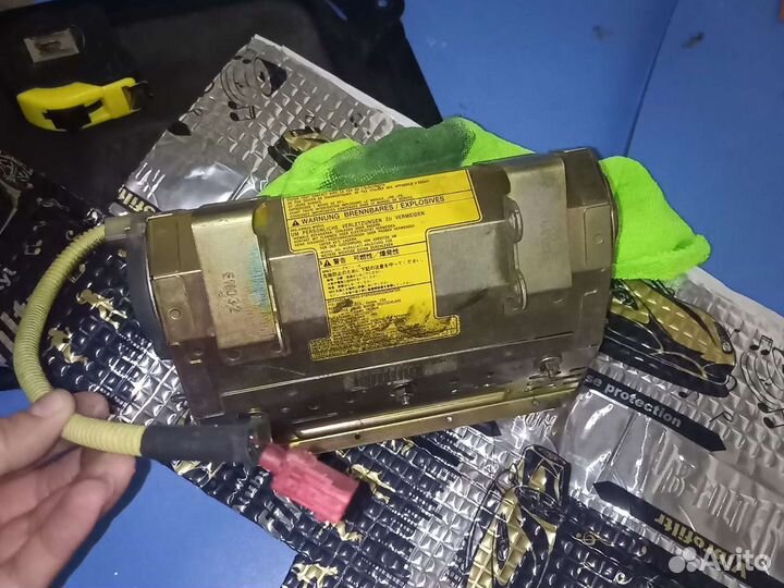 Подушка безопасности в торпедо pajero 2 1996-2000