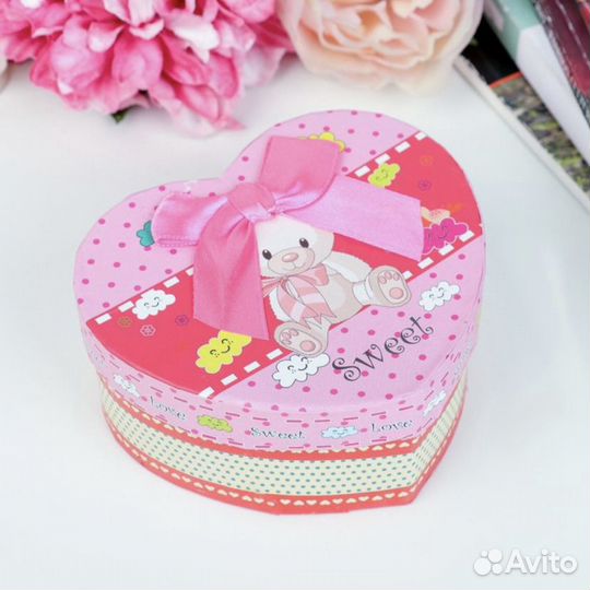 Подарочные коробки новые