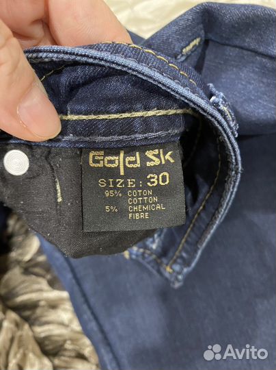 Отдам женские вещи