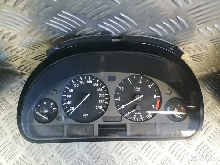 Панель приборов Бмв е39