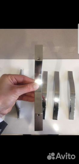 Ручка для полок