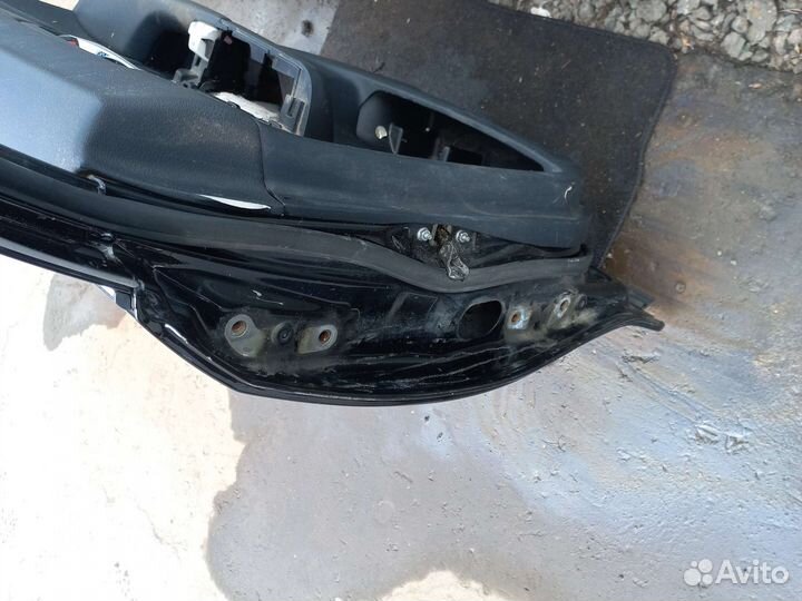 Дверь задняя правая Toyota Camry 50 / 55