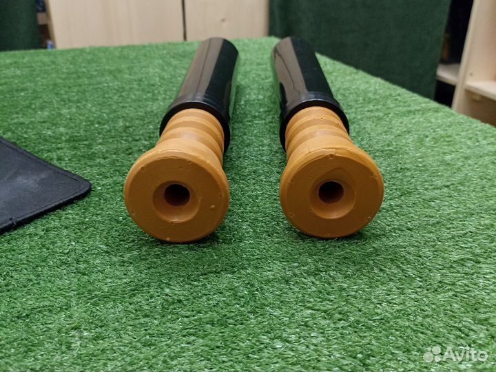 Пыльник заднего амортизатора Ford Focus 2