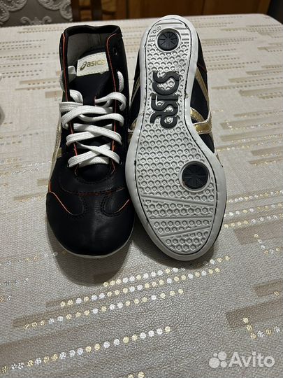Борцовки asics tiger