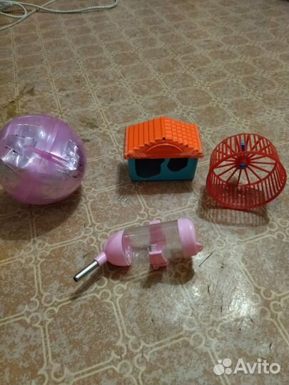 Колесо, домик, шар, поилка