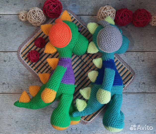 Вязаная игрушка динозавр дракон символ 2024 года