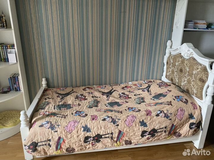 Мебель в детскую комнату