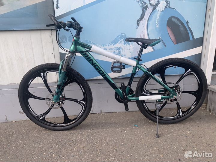 Велосипед на литых дисках