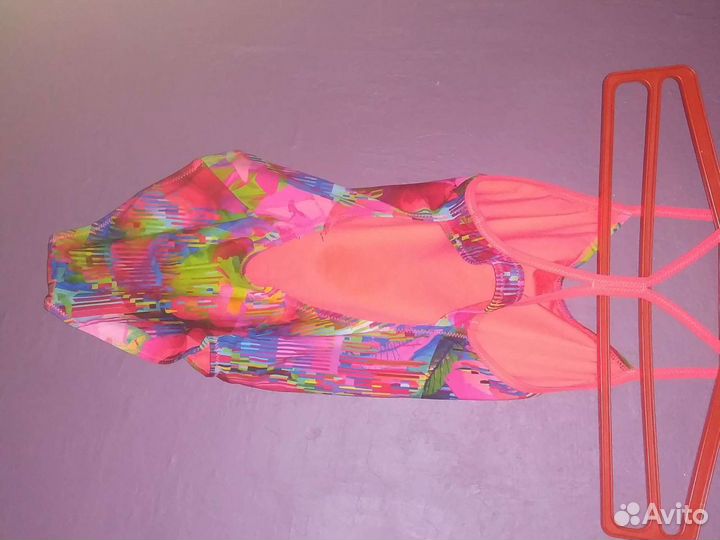 Купальник для девочки новый