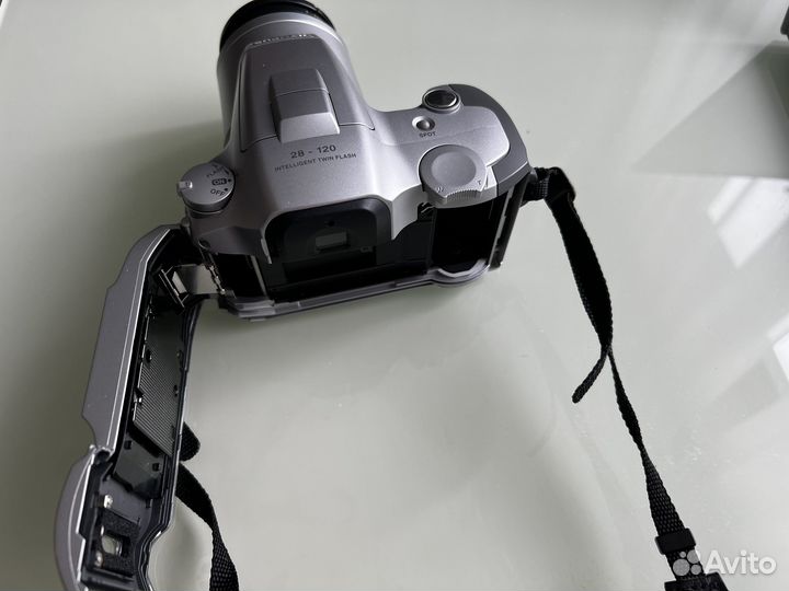 Пленочный фотоаппарат olympus is-500