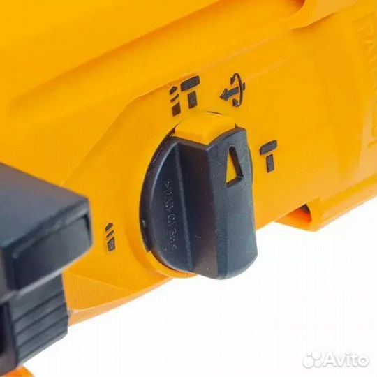 Перфоратор ingco RGH9028 SDS-plus 800 Вт