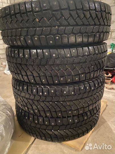 Viatti Brina Nordico V-522 185/65 R15 M