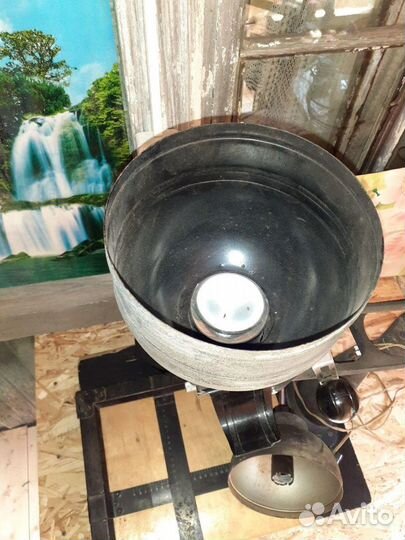 Продаю Фотоувеличитель Ленинград СССР