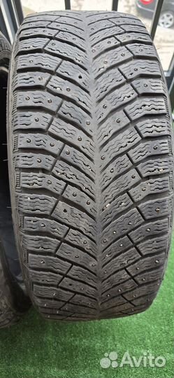 Michelin X-Ice North 4 225/45 R19