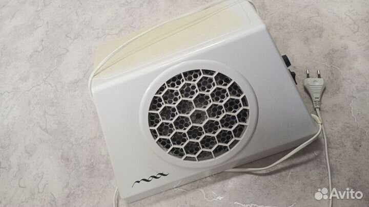 Вытяжка для маникюра пылесос