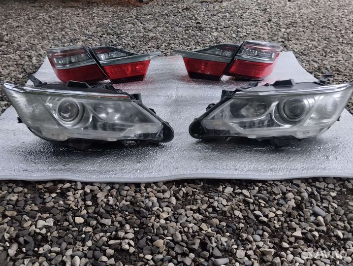 Фары на toyota camry 50
