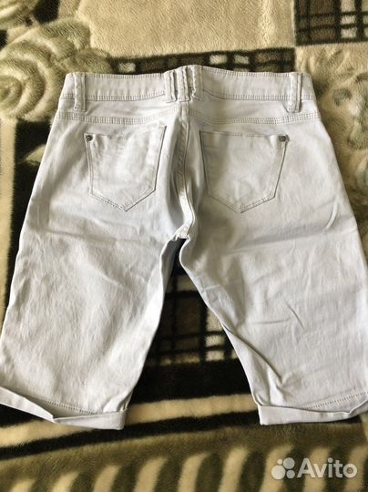 Джинсовые шорты