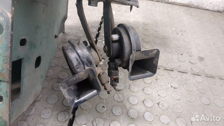 Рамка передняя Chrysler Voyager