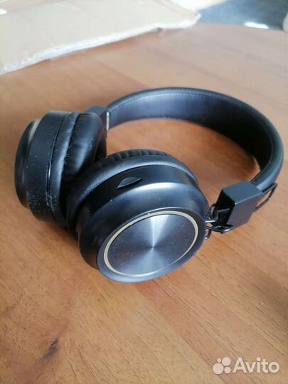 Беспроводные наушники