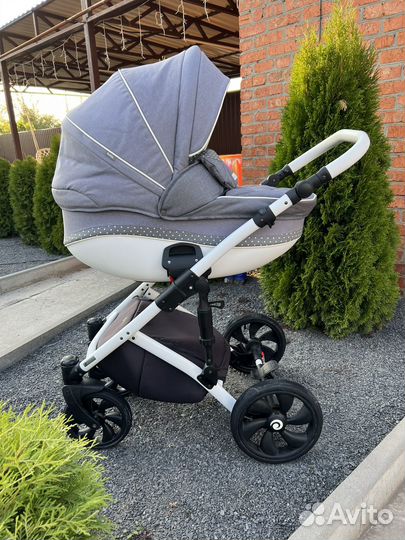 Коляска 2 в 1 tutis Mimi Style