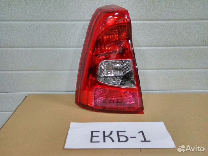 Фонарь левый Renault Logan 1 2004-2014