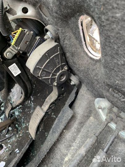 Педаль газа Hyundai Solaris