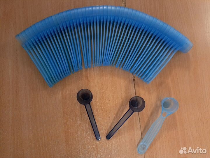 Ложки из под детского питания