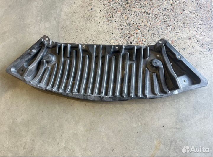 Защита бампера на С 204: мерседес