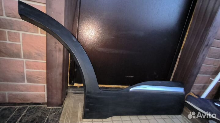 Молдинг двери задней правой 609000785AA Tiggo 4