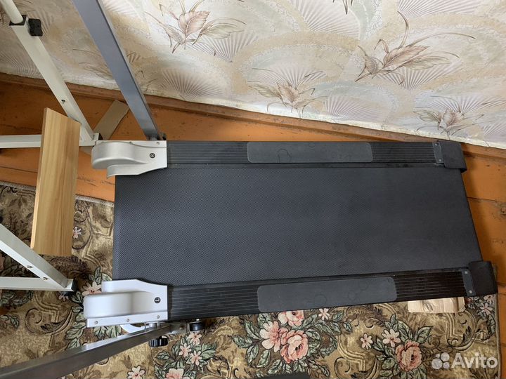 Беговая дорожка механическая