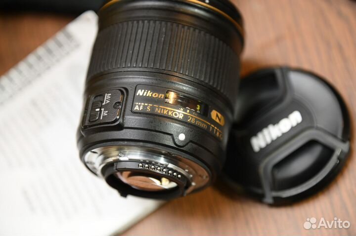 Nikon AF-S 28mm f/1,8